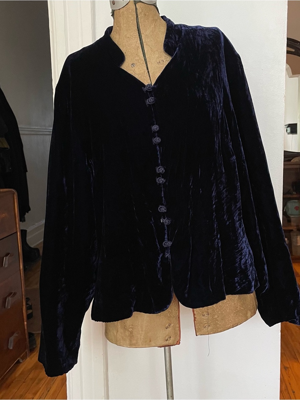 SILK BLEND Vintage Navy Velvet Button-Up Jacket